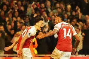 Aubameyang responds after Mesut Ozil tweets frustration over lack of football due to virus