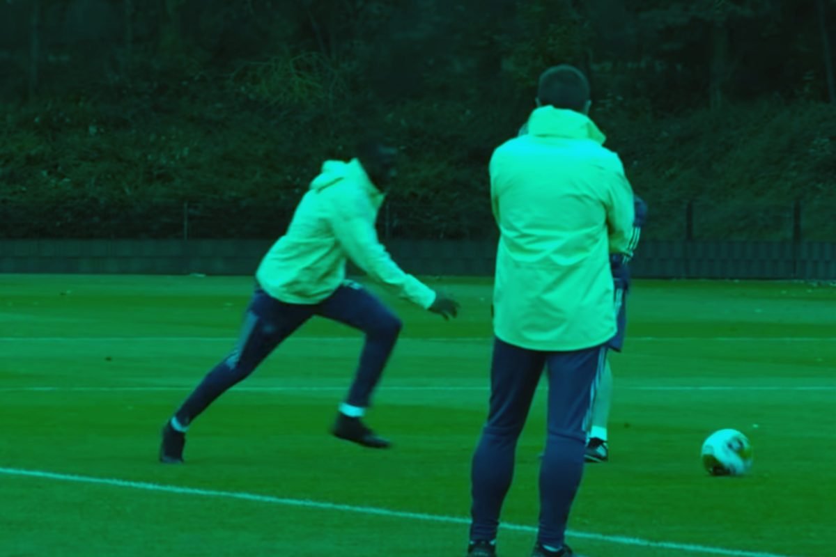 (Video) Nicolas Pepe rattles the crossbar and thumps in a cracking goal from his right foot in Arsenal training