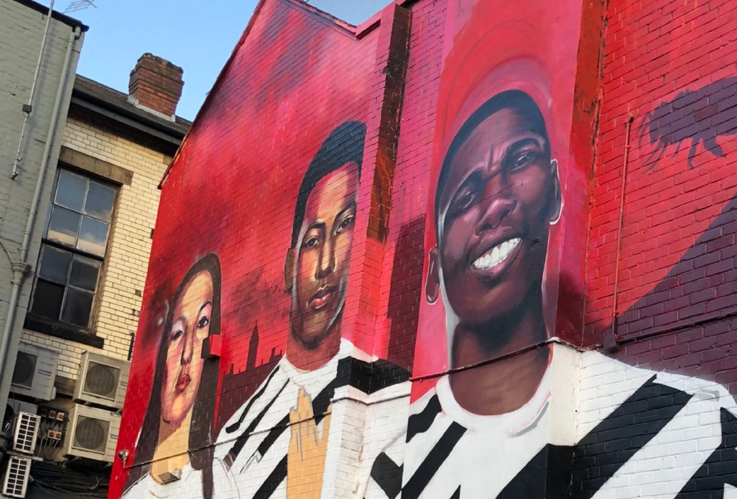 A god-awful mural of Marcus Rashford and Paul Pogba has been put up in Manchester