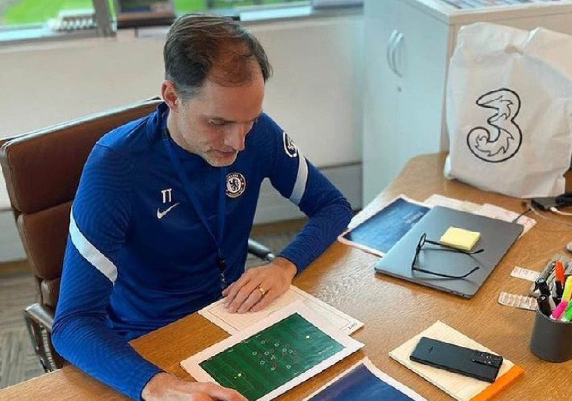 Photo – The grind never stops for Chelsea boss Thomas Tuchel