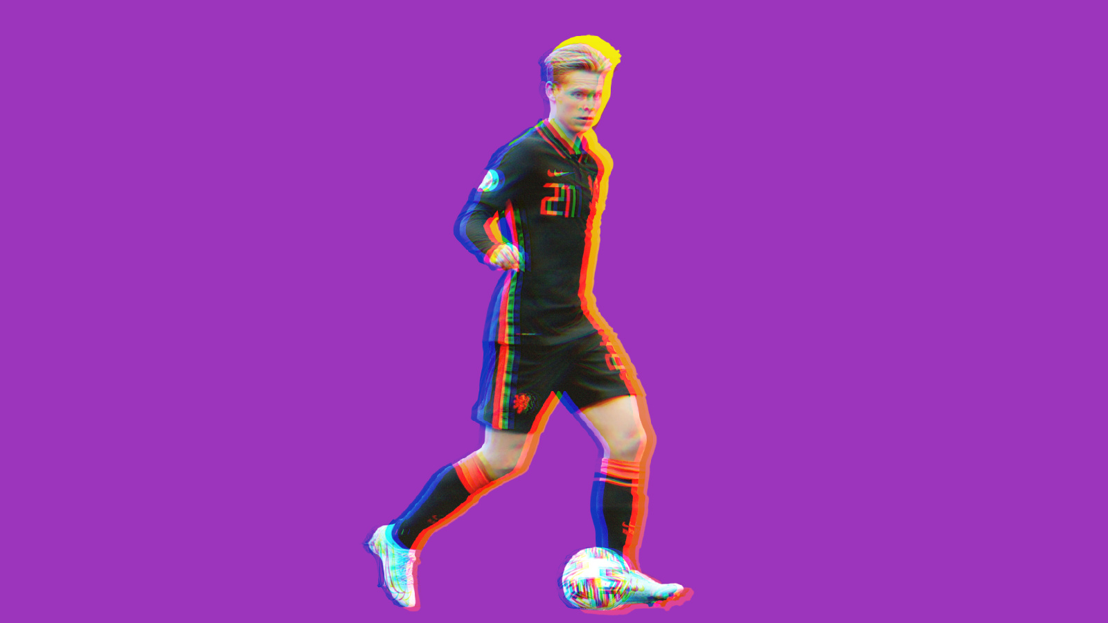 Frenkie De Jong with the ball at his feet during North Macedonia clash