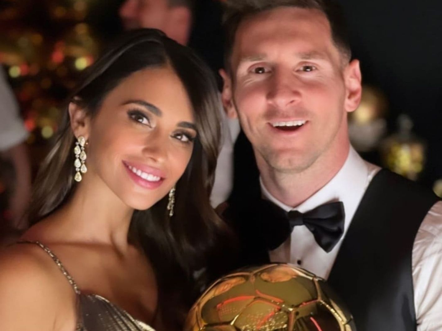Ballon d’Or: Lionel Messi wins hearts with red carpet gesture for wife Antonela