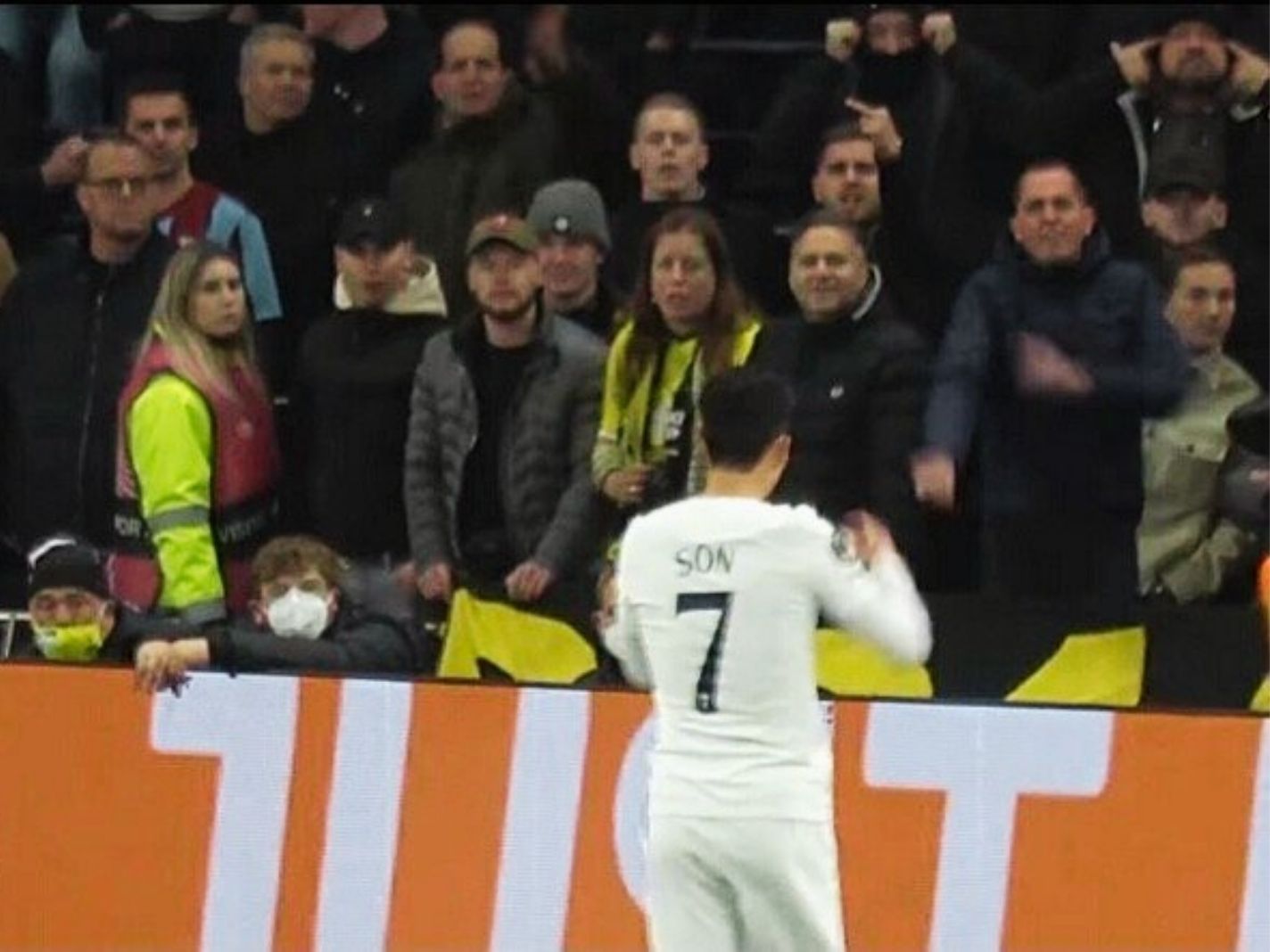 Son Heung-min’s presumed response to a racist Vitesse fan was brilliant