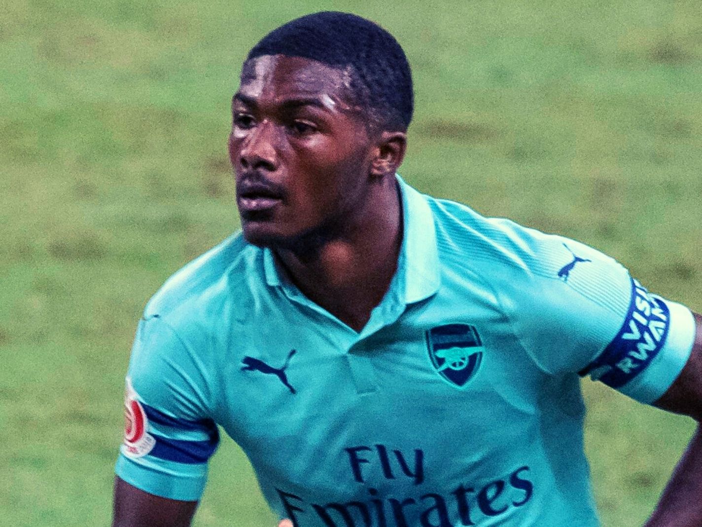 Twitter reacts as Ainsley Maitland-Niles goes from hero to ghost just in few days