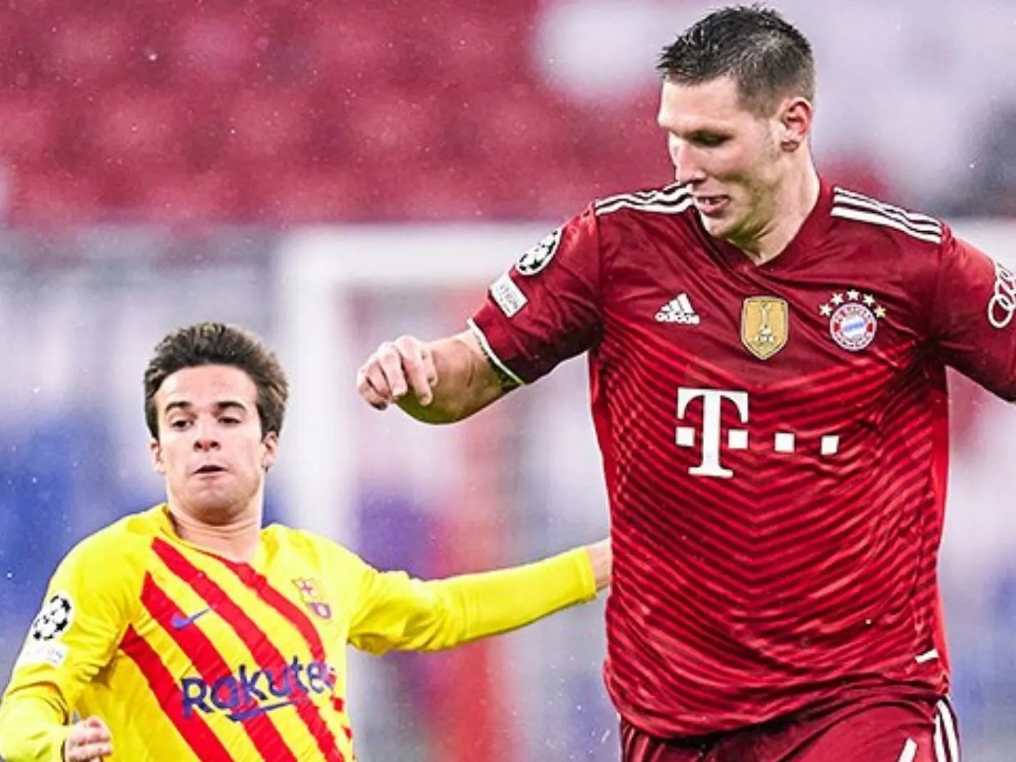 Riqui Puig appears tiny in front of Niklas Sule in bizarre photo from Bayern and Barcelona game
