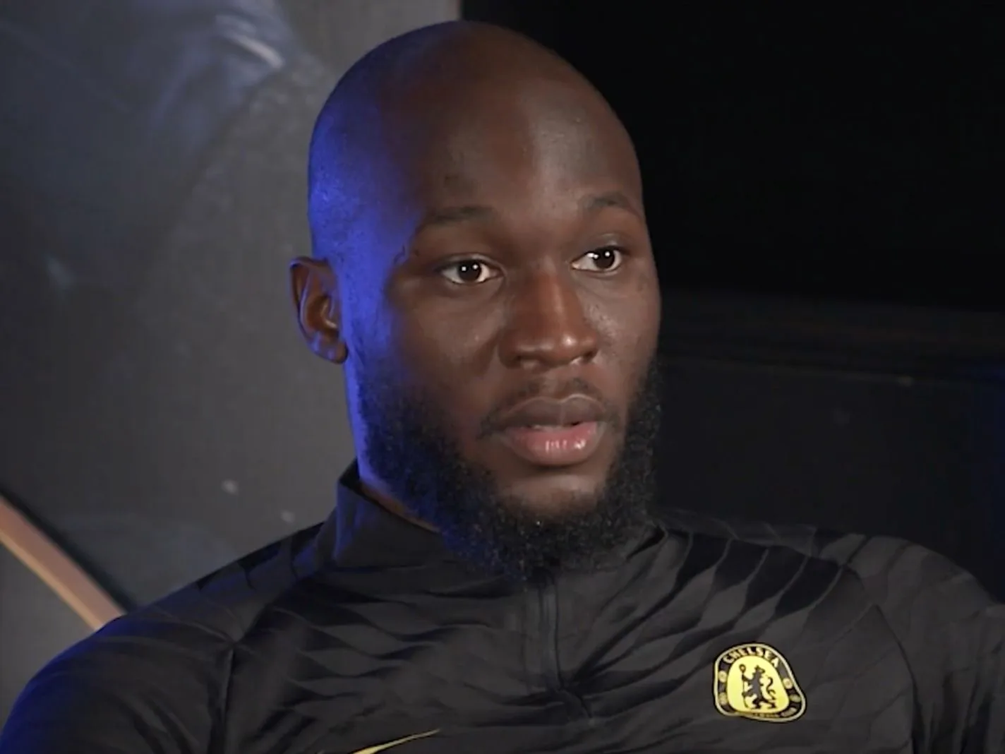 Romelu Lukaku talking in American accent during Chelsea Christmas feature