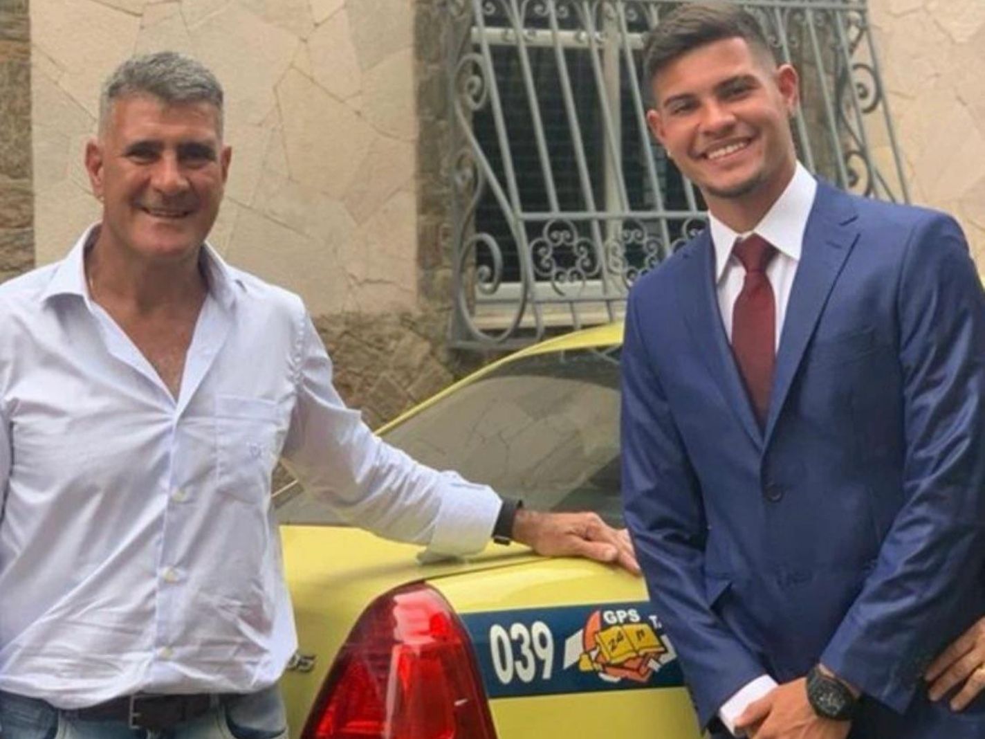 Throwback to when Bruno Guimaraes rocked up to Brasileirao awards in his father’s taxi