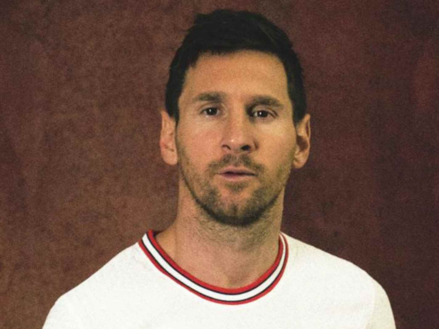 2 ways Nike tried to hide Lionel Messi’s Adidas shoes during PSG kit launch