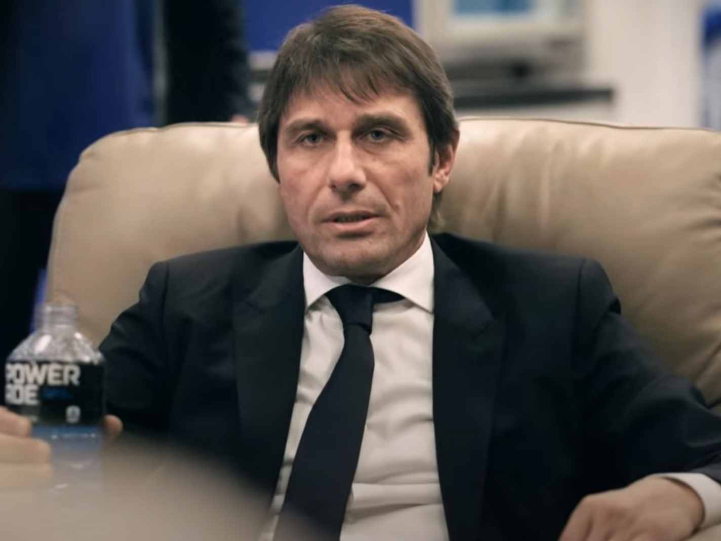 Tottenham manager Antonio Conte steals the show in a new ad for Powerade