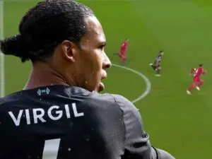Liverpool fans loved the moment when Lautaro Martinez gave up on a 1v1 duel as soon as he saw Virgil van Dijk