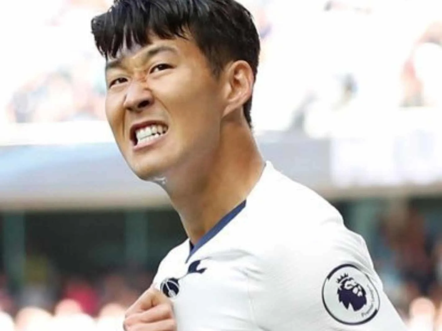 Son Heung-min was happy for Bergwijn, then he pushed Bentancur back