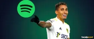 Raphinha trolled for pointing at the Spotify logo instead of Barcelona’s