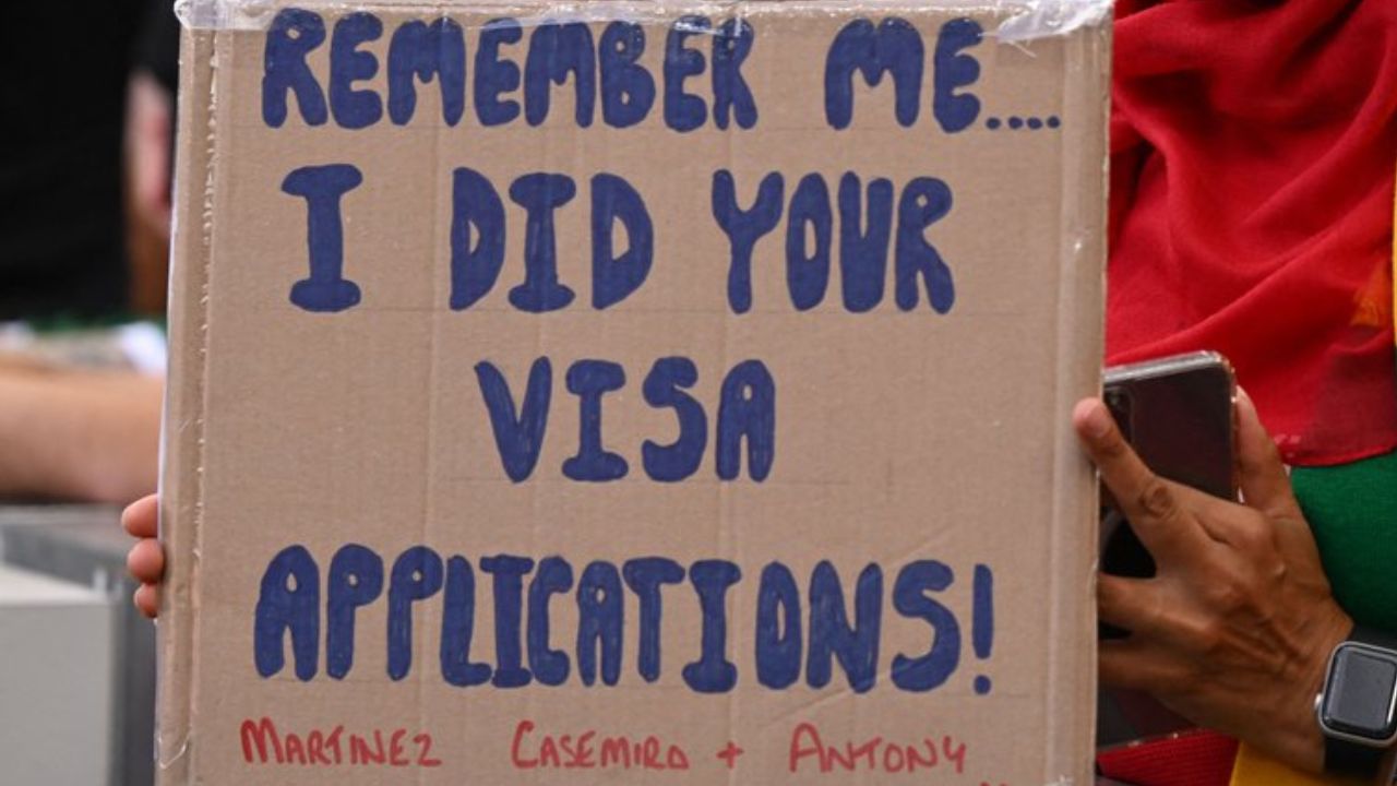Woman Who Helped Antony, Casemiro And Martinez With Visas Applauded
