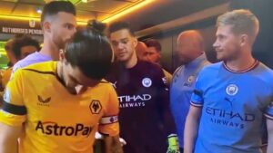 Jose Sa Requested Kevin De Bruyne Take It Easy In The Tunnel