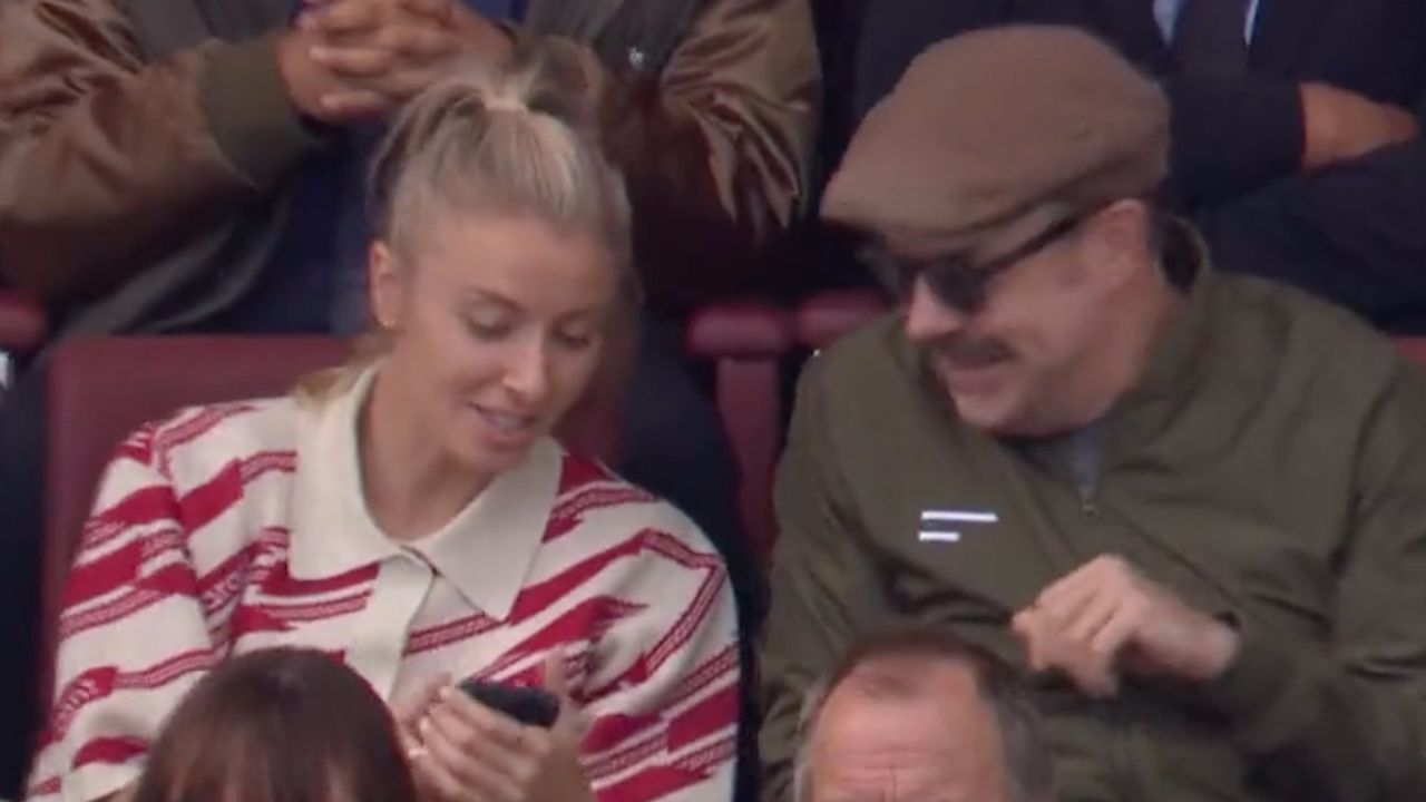 Look: Ted Lasso Stars Enjoy Arsenal Beat Spurs With Leah Williamson