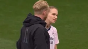 What The Uneasy Moment Between Vivianne Miedema And Jonas Eindvall Was All About
