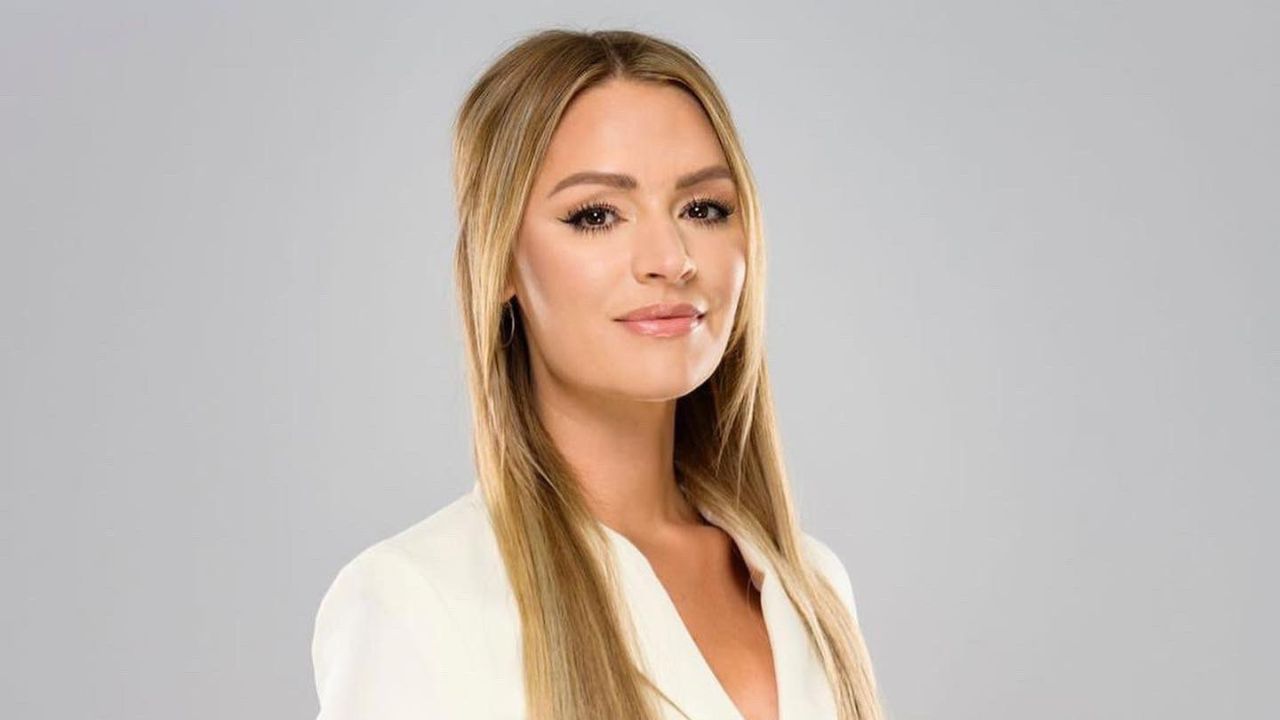 Laura Woods Schools Twitter User For Calling Out Arsenal Fan Who Sat in Chelsea End