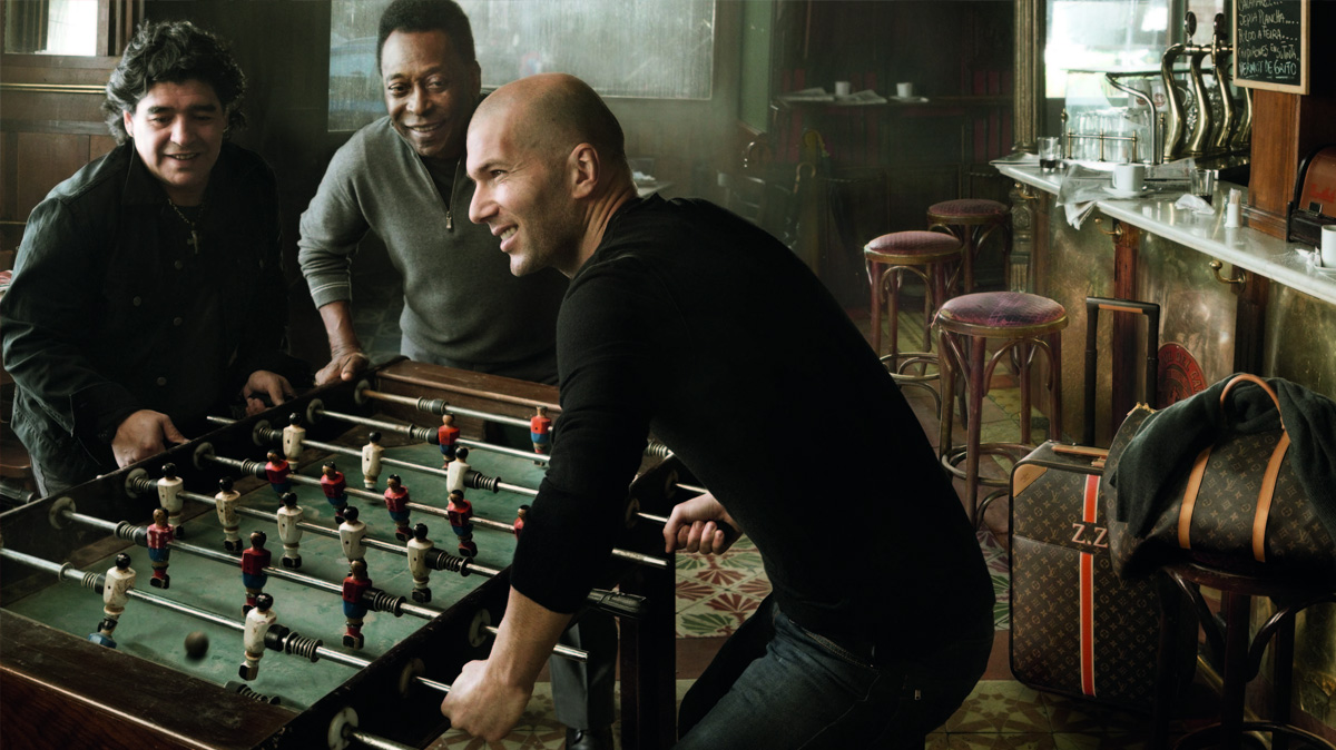 TC on X: Behind the scenes of the Ronaldo and Messi Louis Vuitton picture  advrrt.  / X