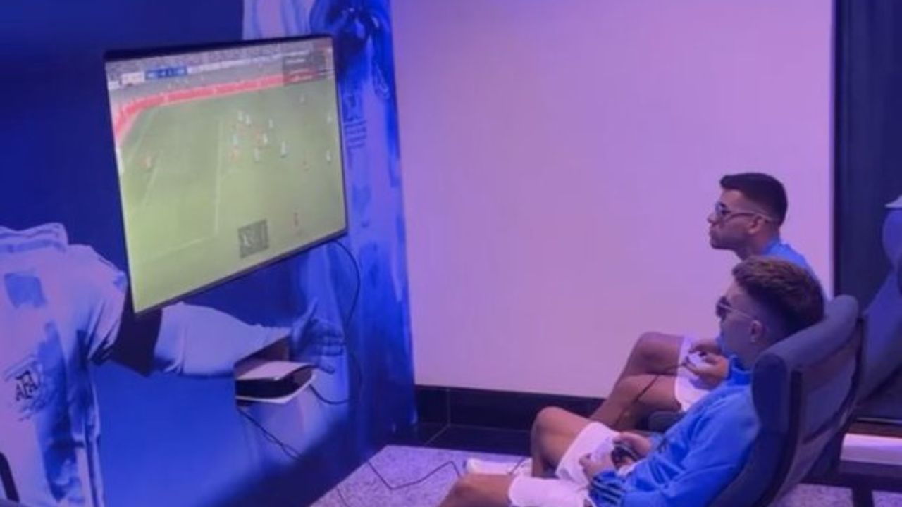 6 AM FIFA Sesh Between Lisandro Martinez And Cuti Romero Shows How Far They Have Come
