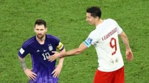 Lionel Messi Upset With Robert Lewandowski But At The End, They Hugged It Out