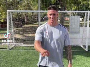 Fernando Torres Chooses Liverpool Over Chelsea In A Big Way On TikTok