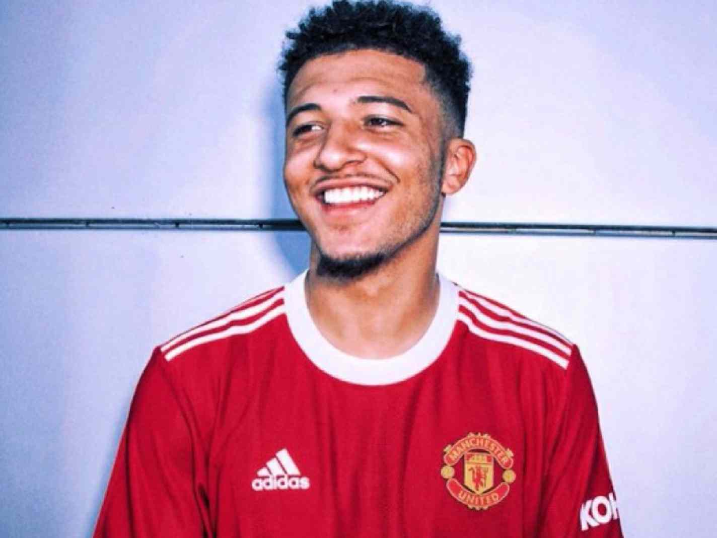 Truth behind viral pic making Jadon Sancho appear overweight as Man United hit pre-season mode