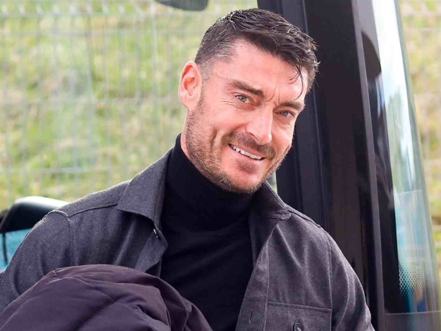What is Former Liverpool Player Albert Riera Doing Now? Hint – He is a winner!