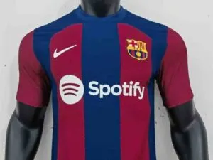 Barcelona 2324 home kit