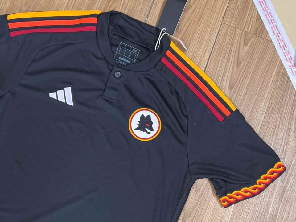 Sneak Peek at Stealth Names and Numbers on 23/24 AS Roma Third Kit ...