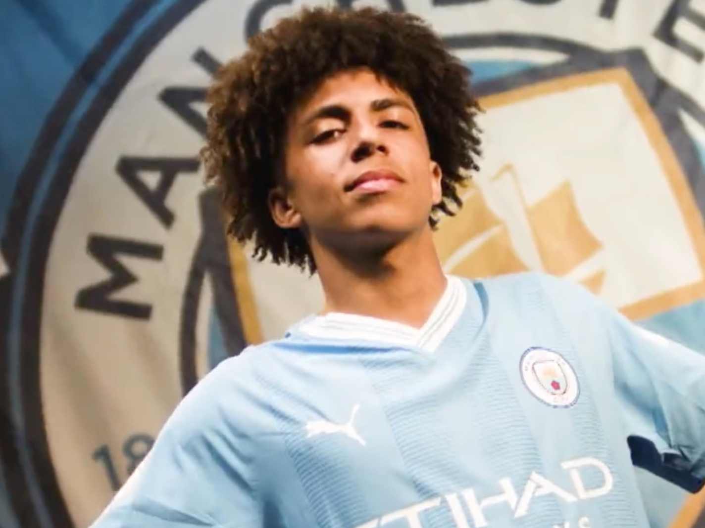 Childhood Snap of Rico Lewis in 09/10 Man City Home Kit Surfaces After Signing 5-Year Contract