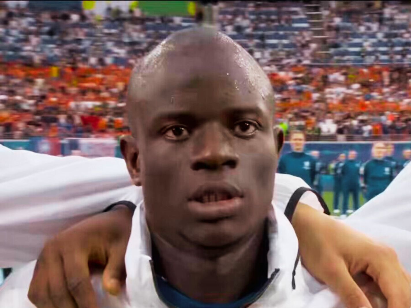 Fans React To N Golo Kante Rocking Chiseled Abs At 34 Thick Accent fans-react-to-n-golo-kante-rocking-chiseled-abs-at-34-thick-accent