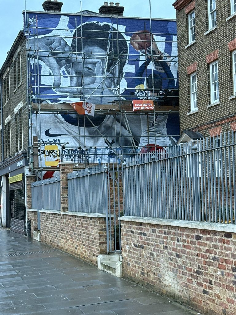 Son's mural is almost complete and will be unveiled on December 9th